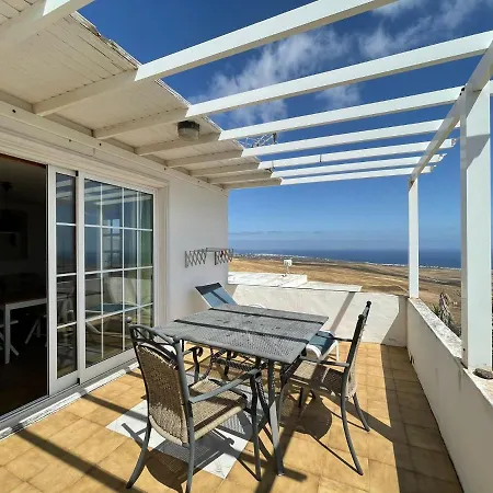 Estupendo Apartamento B, Vista A Piscina Y Oceano Uga