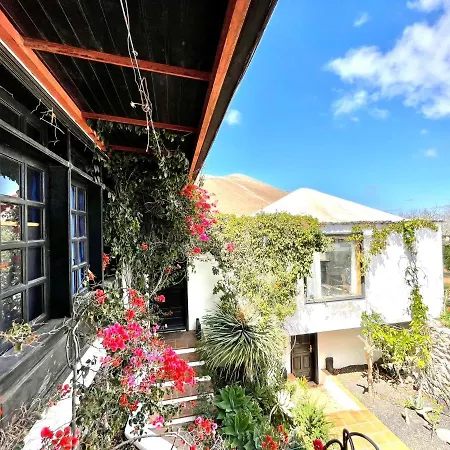 Estupendo Apartamento B, Vista A Piscina Y Oceano Apartment Uga